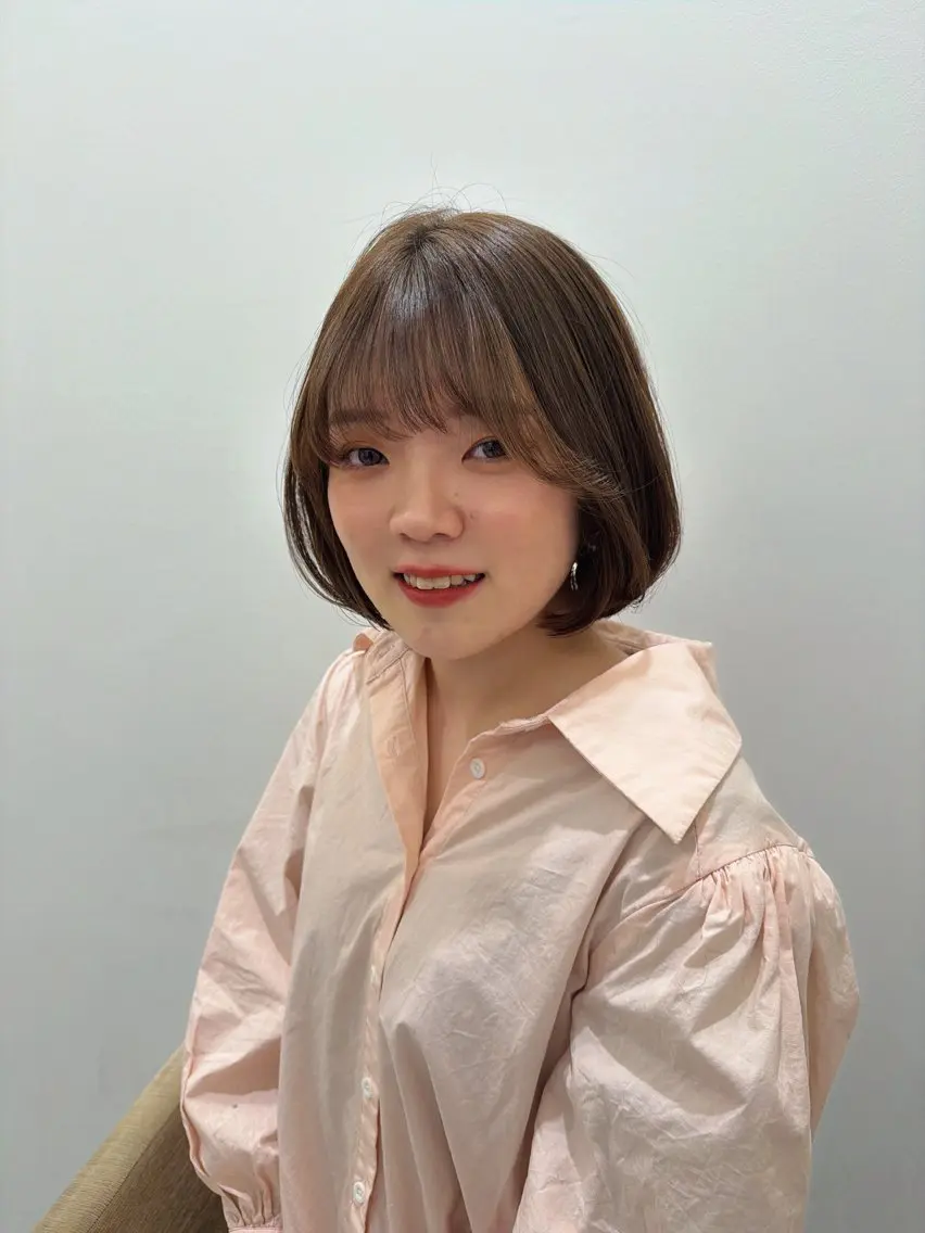 ショート ボブ 岡崎 巧音のヘアスタイル