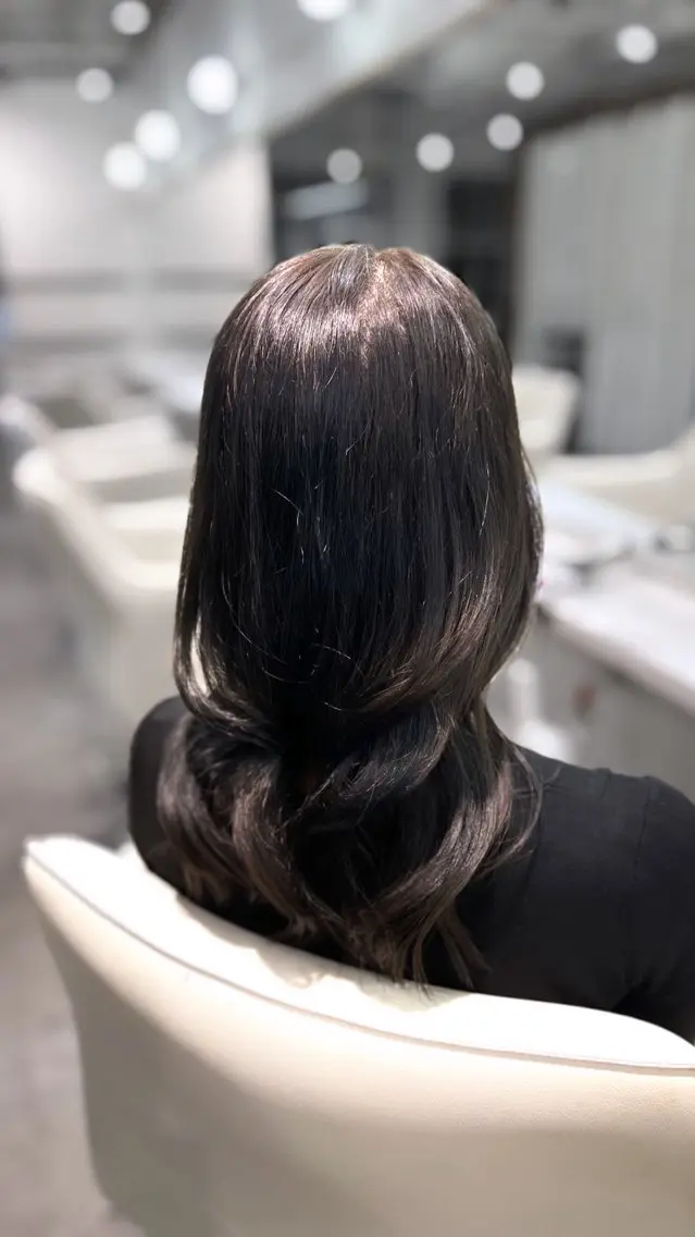 セミロング カット ヘアカラー レイヤー/Wカラー /マッキーのヘアスタイル