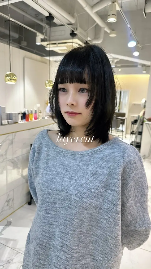 ミディアム レイヤーカット カット ヘアカラー トリートメント 心斎橋/縮毛矯正 /艶髪カラーのヘアスタイル