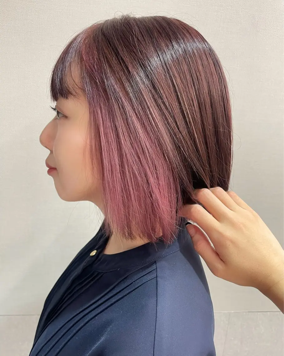 ミディアム カラー ブリーチ イヤリングカラー インナーカラー ボブ 江上 京花のヘアスタイル