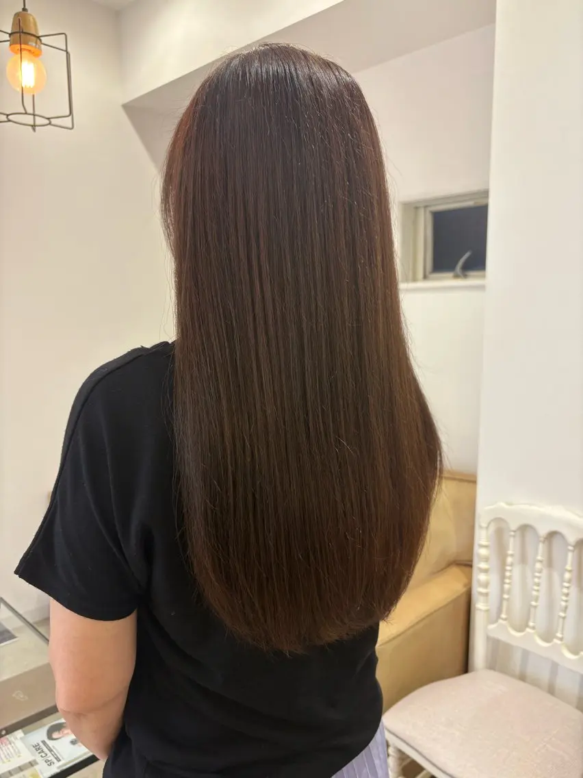 ロング カラー 前田 彩花のヘアスタイル