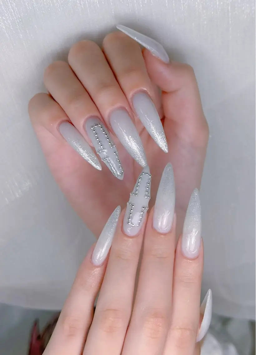 ネイル アートネイル ジェルネイル 韓国ネイル ニュアンスネイル ハンドネイル Luna Nail.Novaのネイルデザイン
