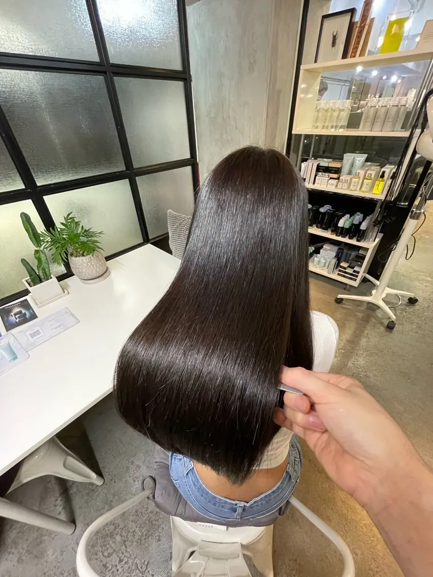 ロング カット 縮毛矯正 トリートメント 髪質改善/美髪矯正 🪼土屋そーたのヘアスタイル