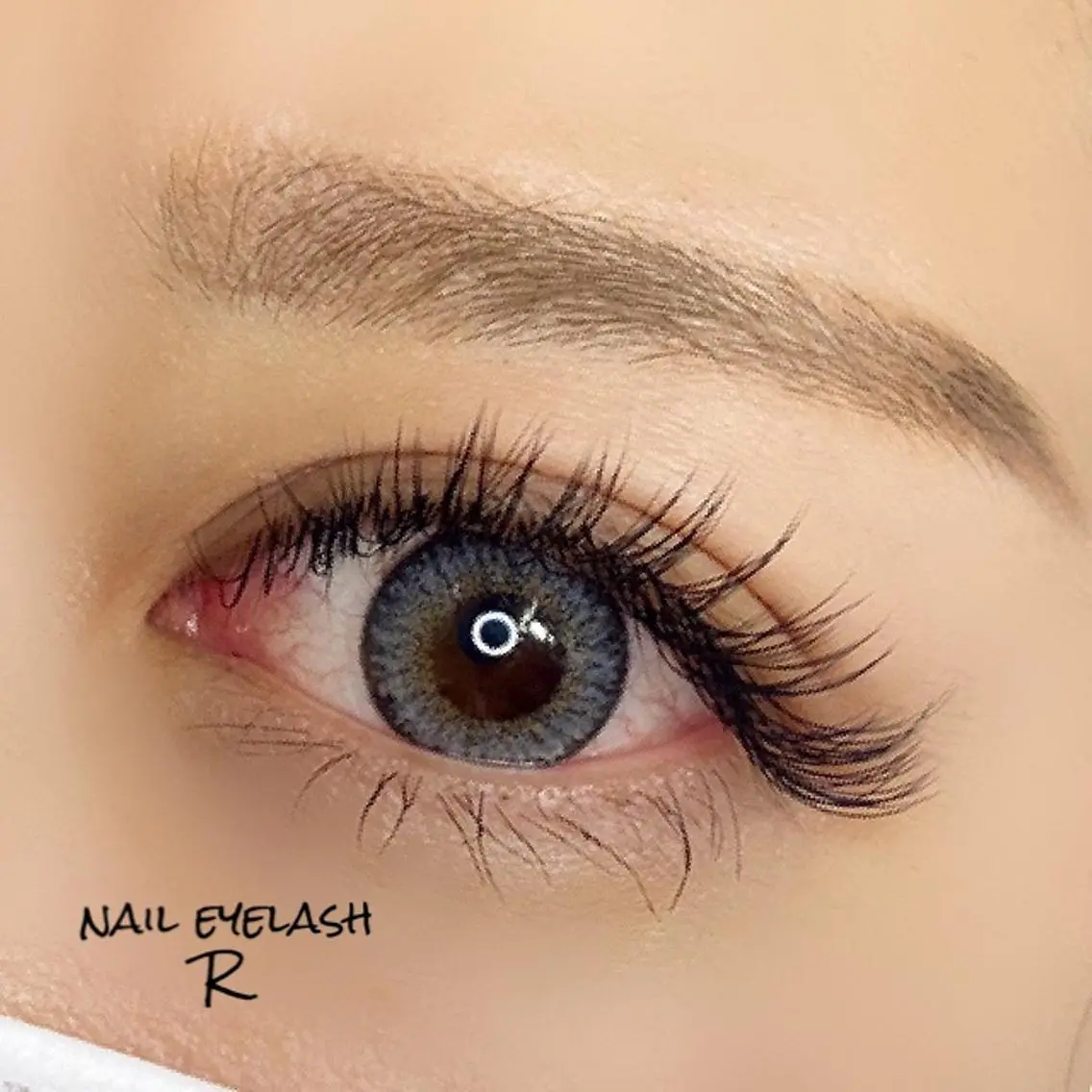 マツエク・マツパ マツエク eyelash R𓇼eri🐈️の眉毛・アイブロウイメージ