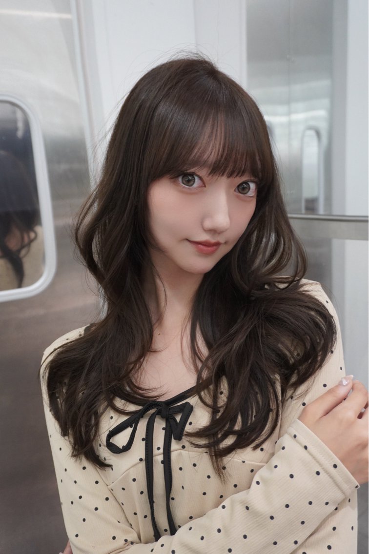 ロング ［YAMATO］ 顔まわりカットのヘアスタイル