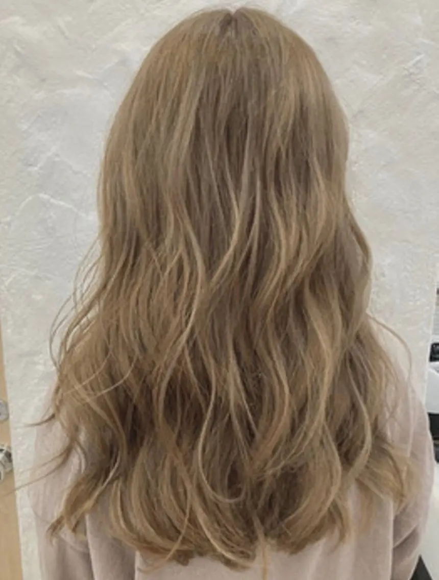ロング カラー パーマ ヘアアレンジ メンズ キッズ ハーフアップ 子どものヘアアレンジ メンズバレイヤージュ メンズブリーチ メンズハイライト カット ヘアカラー トリートメント ヘッドスパ ヘアセット kotona 🤍miuraのヘアスタイル