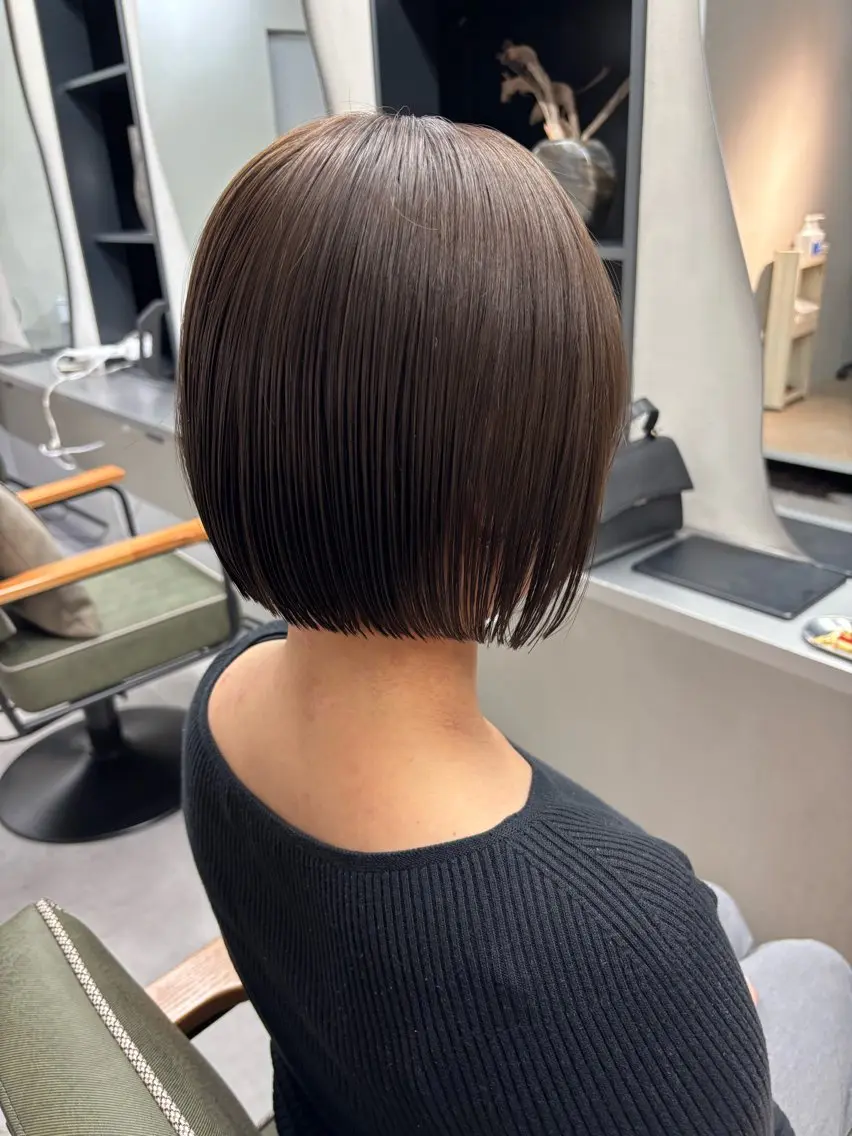 大人気♡赤みゼロ透明感カラー+カット+トリートメント✨️の写真