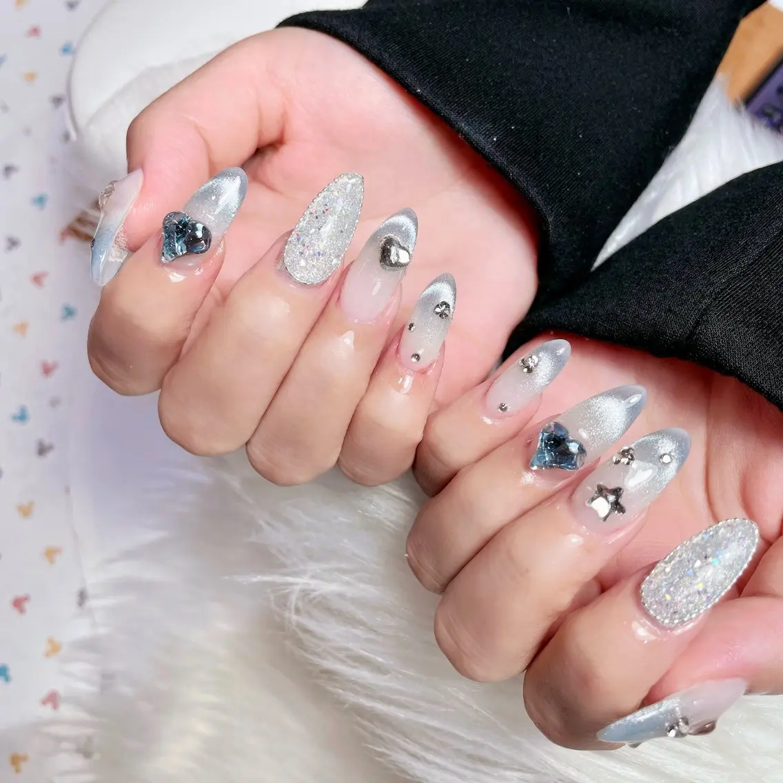 ネイル ハンドネイル RosyBeauty Salonのネイルデザイン