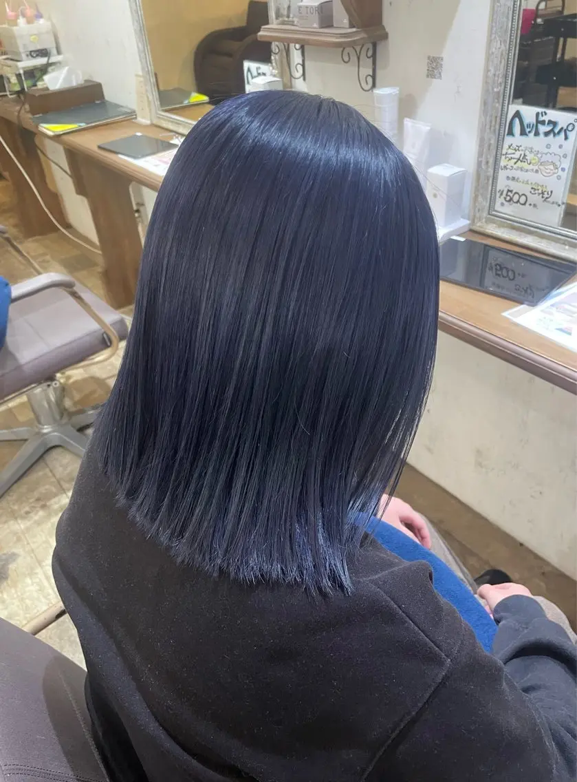 ミディアム ヘアカラー 🫧Kaori 🫧のヘアスタイル