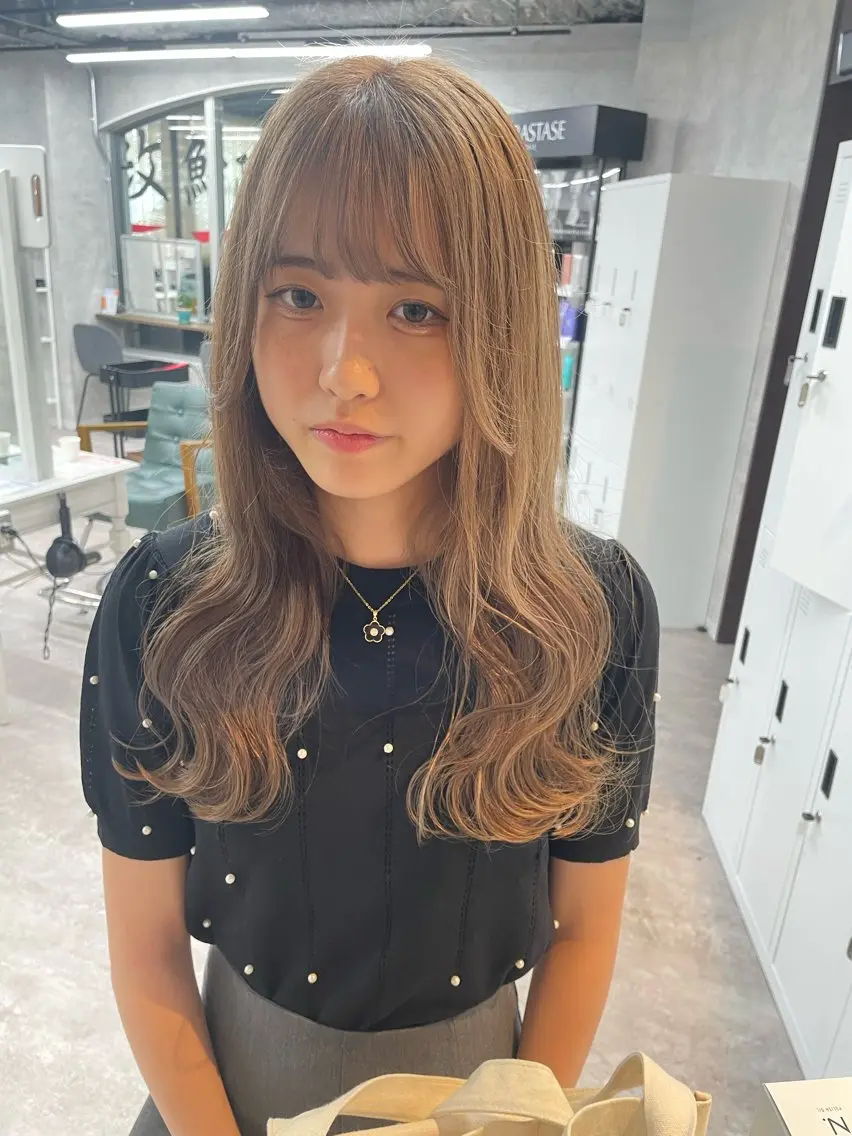 🌈limit1🌈1番人気メニュー⭐️透明感カラー✖️デザインカット✖️最新トリートメント💖の写真