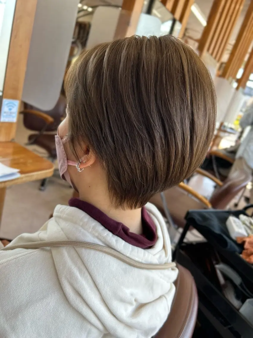 ショート カット 比嘉 秀弥のヘアスタイル
