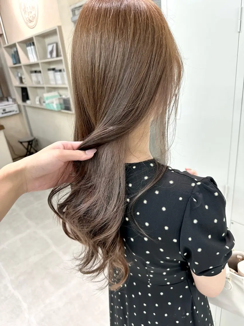 ロング カラー 🤍透明感カラー🤍 Moeのヘアスタイル