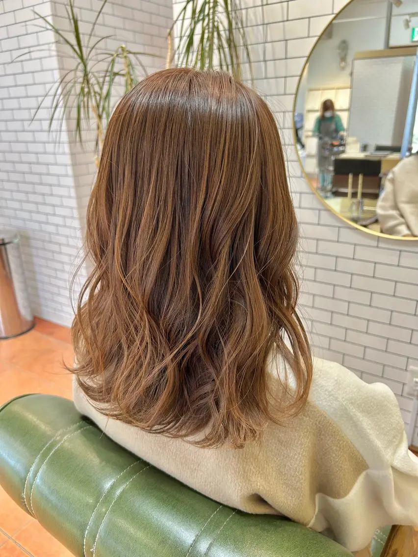 ミディアム カラー ヘアカラー 石井 佑樹のヘアスタイル