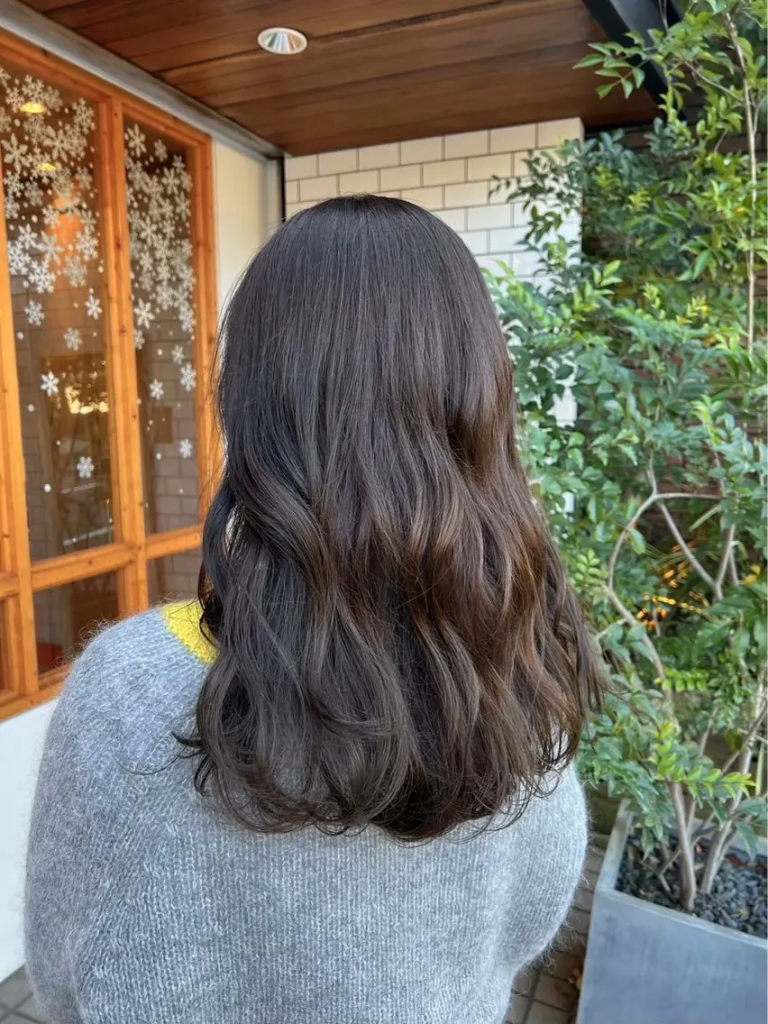 ロング カラー KURUMU 越後匡貴のヘアスタイル