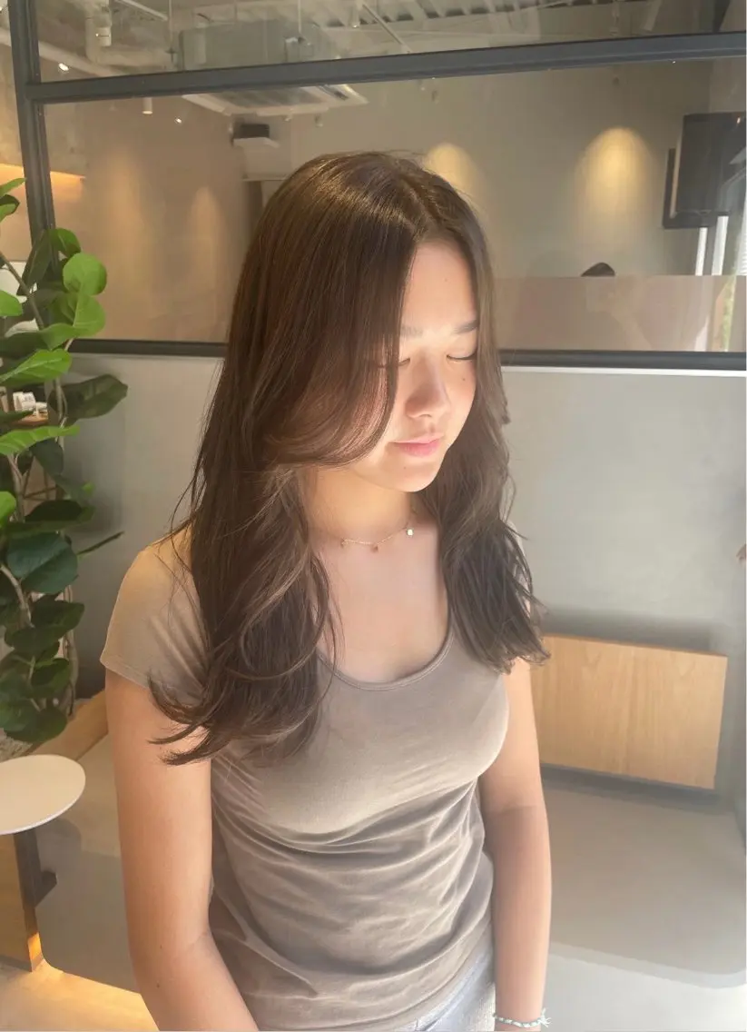 ロング カラー 城間 晴人のヘアスタイル
