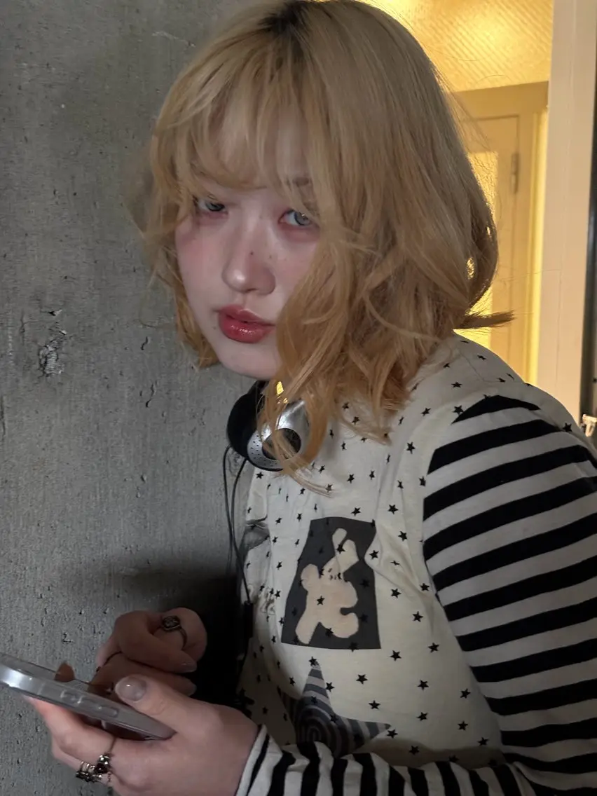ミディアム カラー ボブ&寒色🎐ᩚ 短髪 COCOROのヘアスタイル