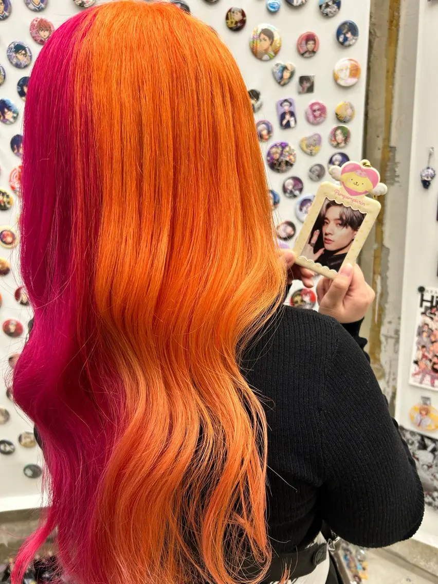 ロング カラー デザインカラー ツートーンカラー ヘアカラー 推しカラー オタク美容師 山本のヘアスタイル