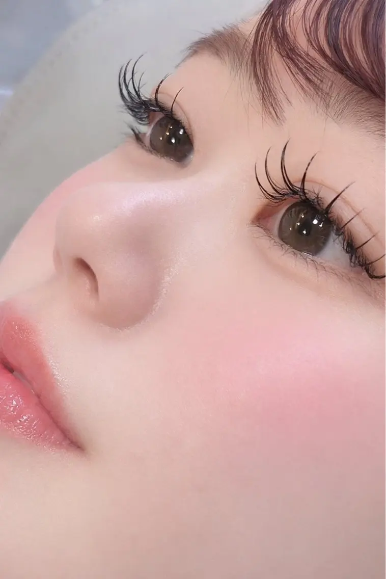 韓国風束感 フラットラッシュ120本🎀オフ無料♡LED変更+1100円【アイシャンプー+束感美容液コーティング付💗】の写真