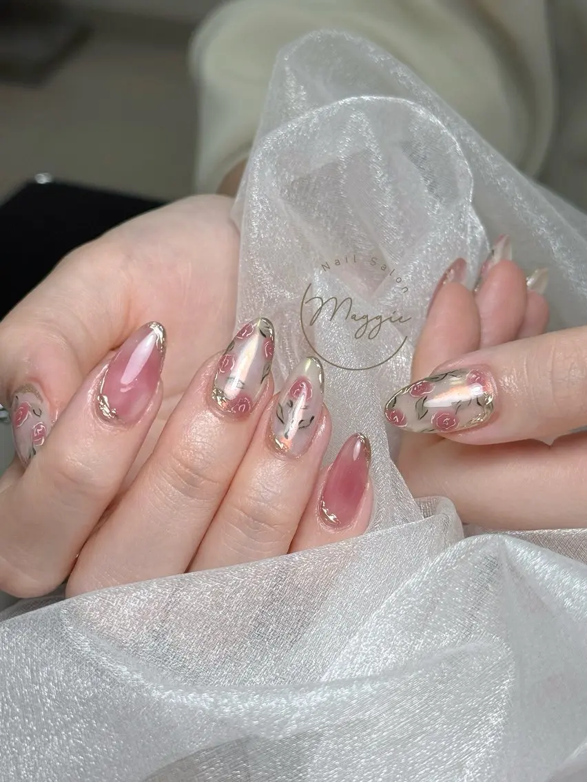 ネイル Maggie Nail🦩のネイルデザイン