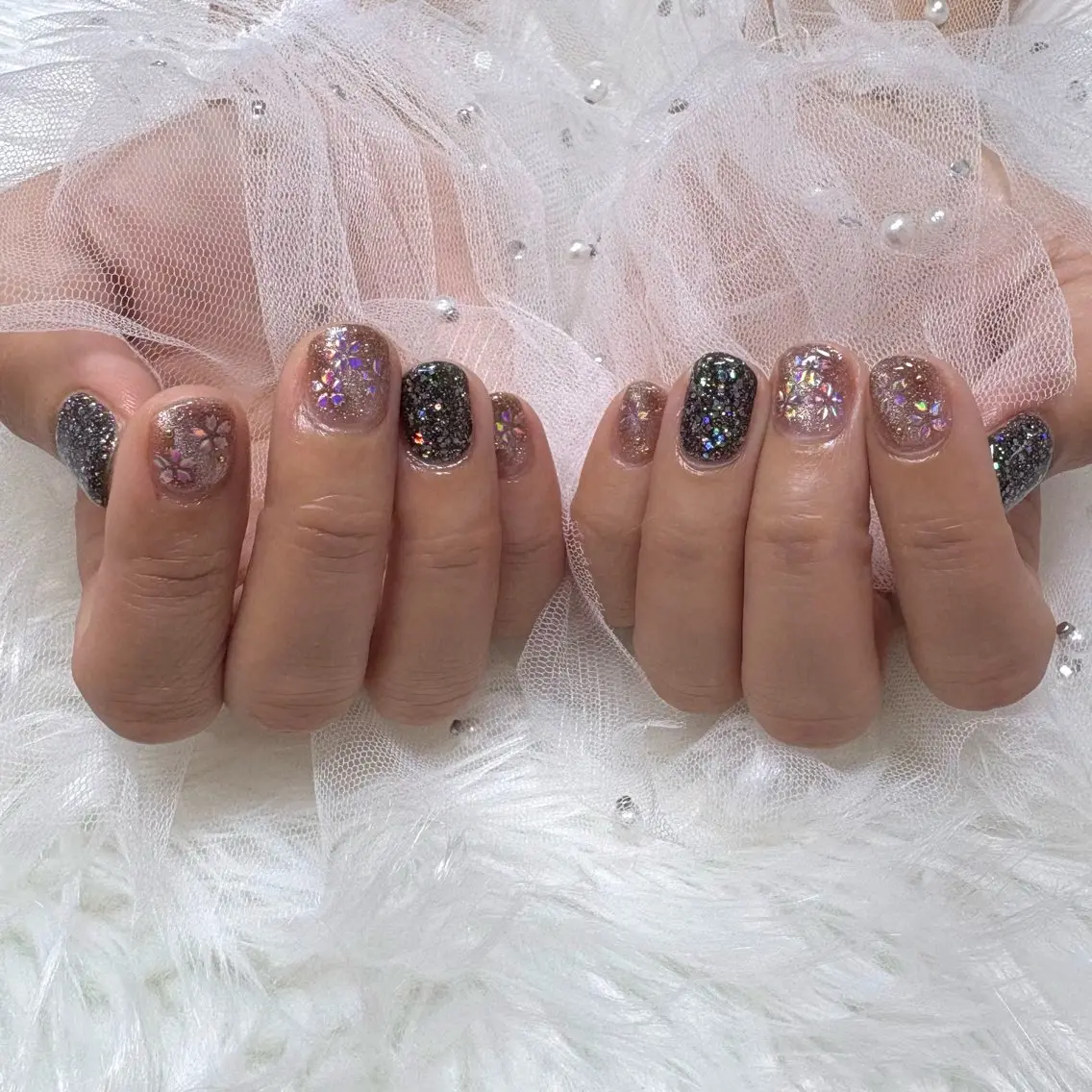 ネイル 桜ネイル マグネットネイル ハンドネイル SHINE nail salonのネイルデザイン