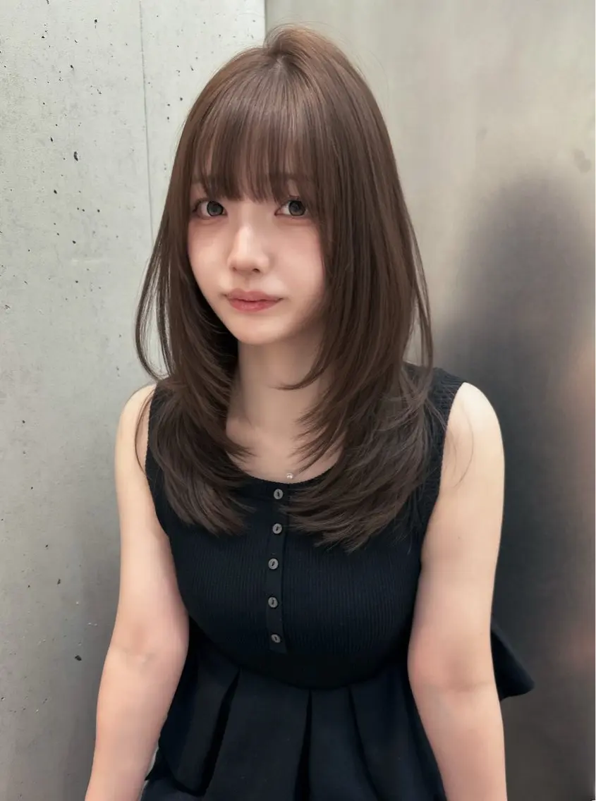 セミロング カラー カット ヘアカラー トリートメント 🇰🇷韓国レイヤー ハッシュカット🥀のヘアスタイル