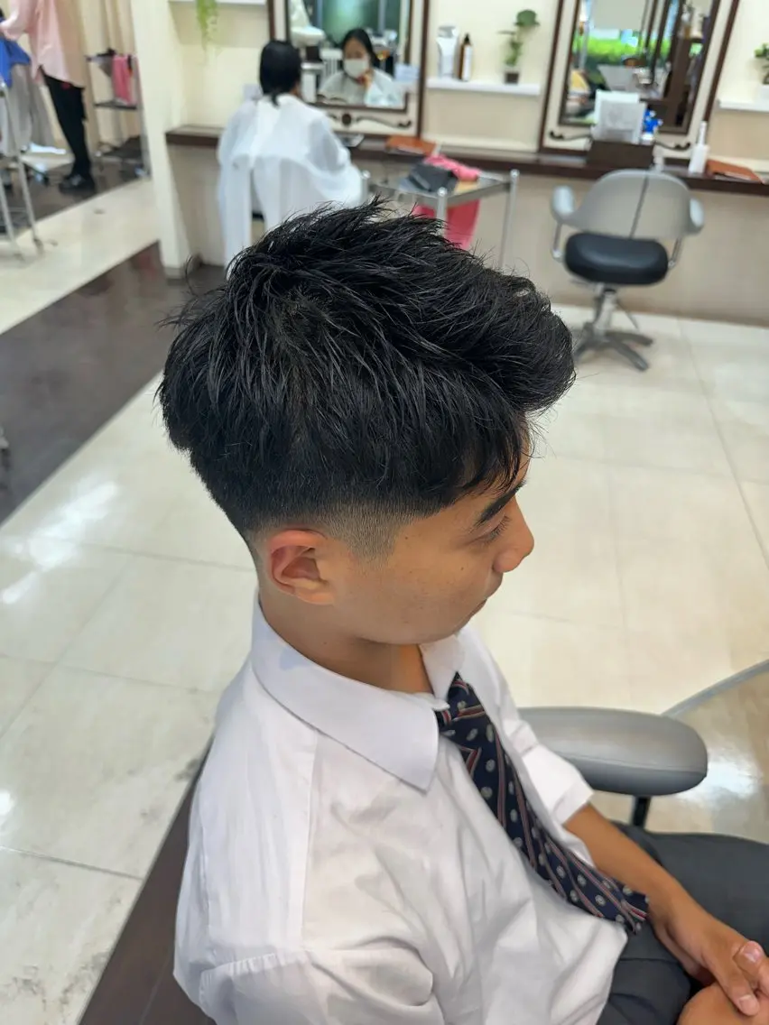 ショート カラー パーマ メンズ フェードカット 刈り上げ ショートヘア カット ヘアセット 成田No.1 メンズヘア/清和武虎のヘアスタイル