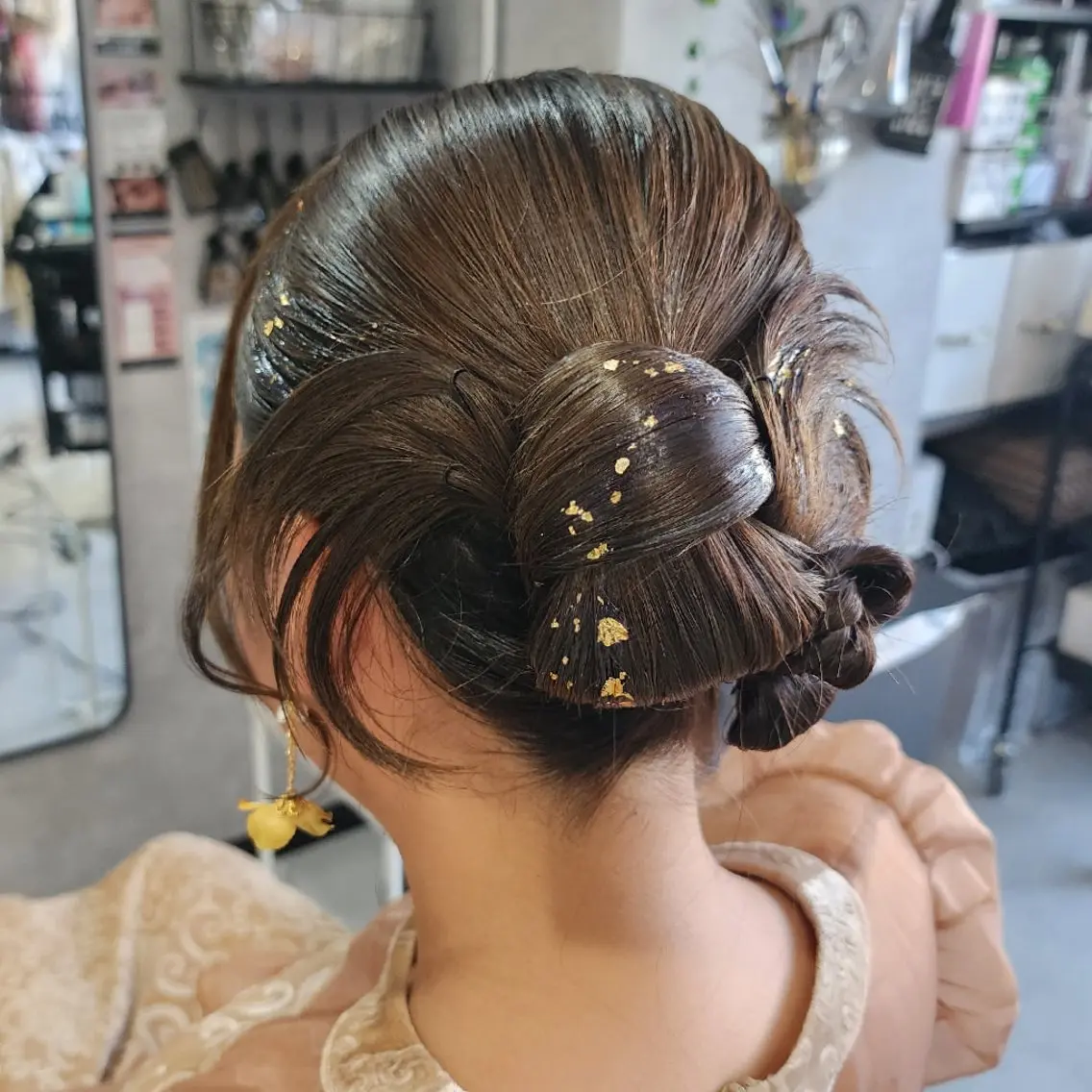 ヘアアレンジ 成人式 卒業式のヘアスタイル ESTELA... OHARA のヘアスタイル