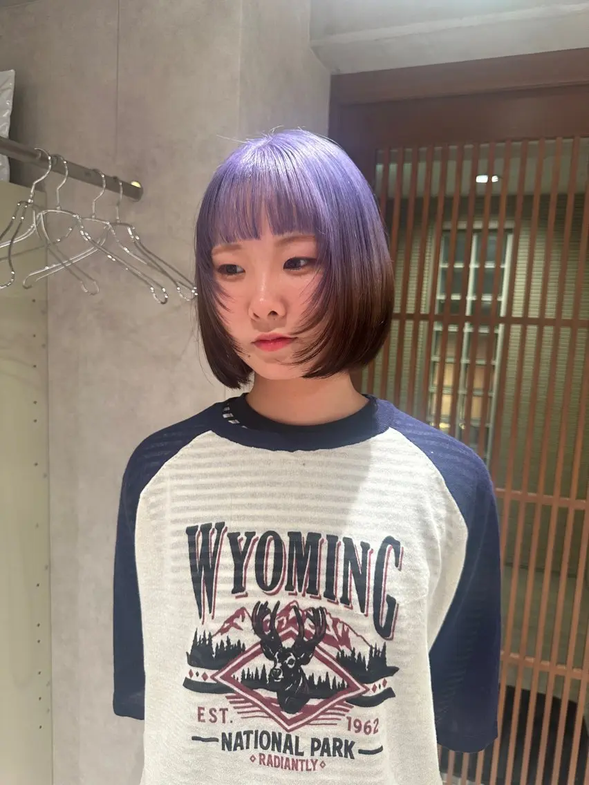 ミディアム ヘアカラー ハイトーン🫀 デザイン🪐yumeのヘアスタイル