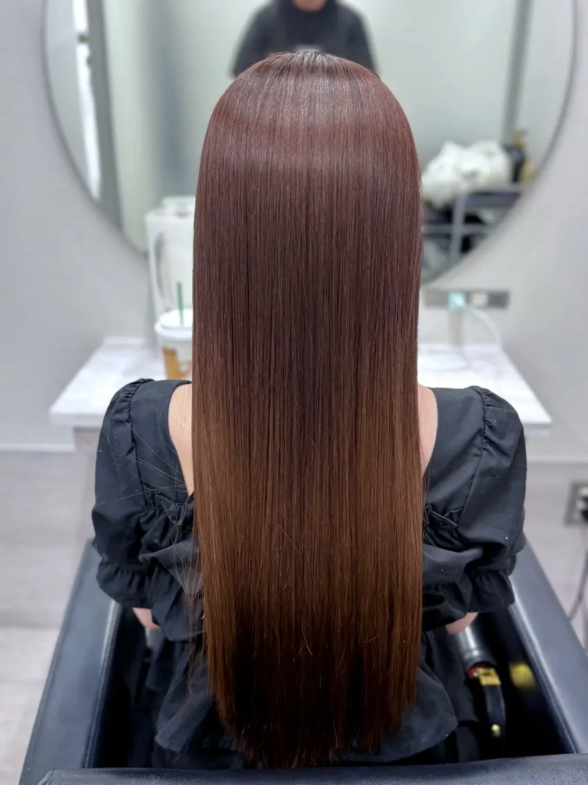 ロング カット 縮毛矯正 JYO 髪質改善専門家のヘアスタイル