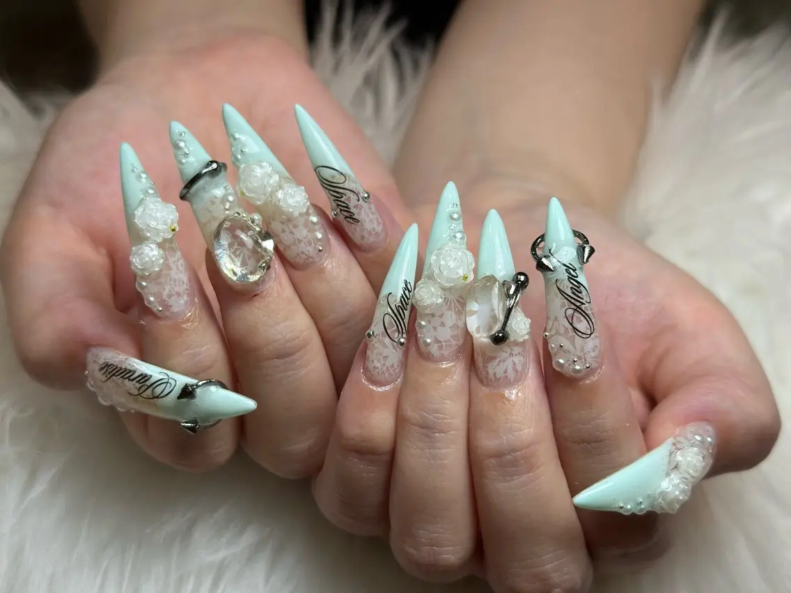 ネイル アートネイル ハンドネイル NIE NAIL Luxeのネイルデザイン