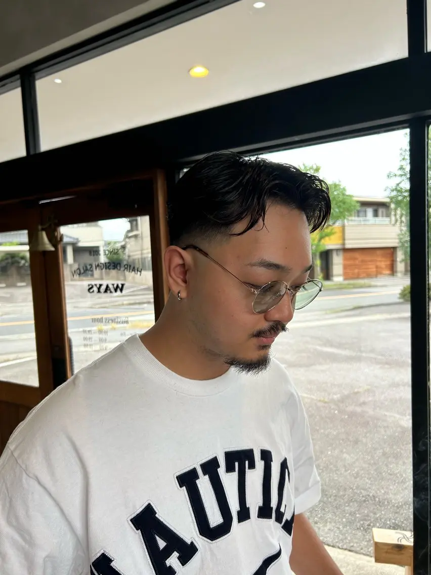ショート パーマ メンズ センターパート 顔周りカット カット パーマ 🇺🇸メンズ特化 KYOYA💈のヘアスタイル