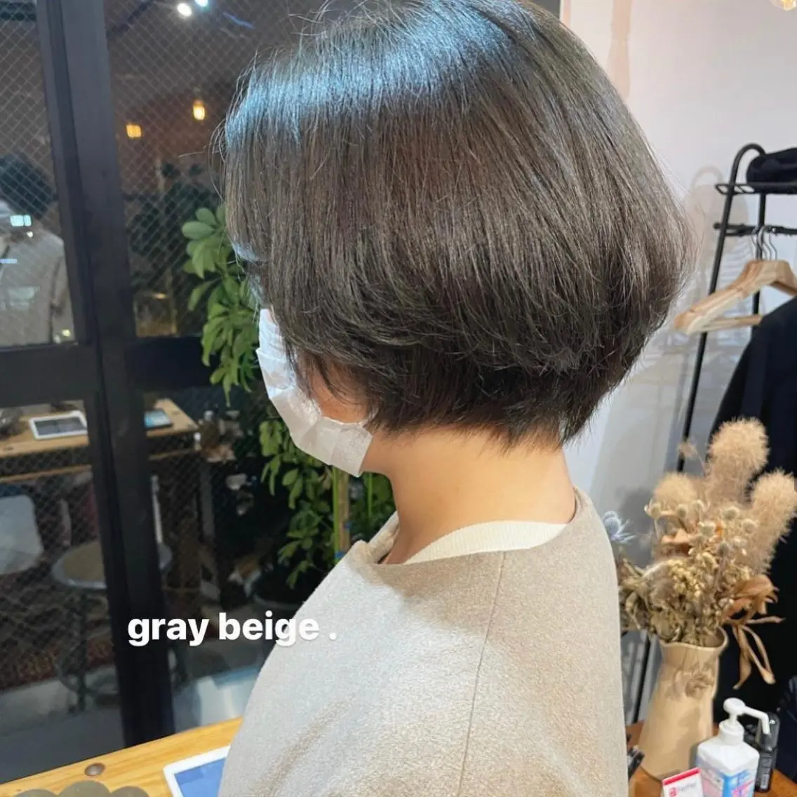 セミロング カラー パーマ ヘアアレンジ マツエク・マツパ グレージュ トレンド眉🌈✨ arisaの眉毛・アイブロウイメージ