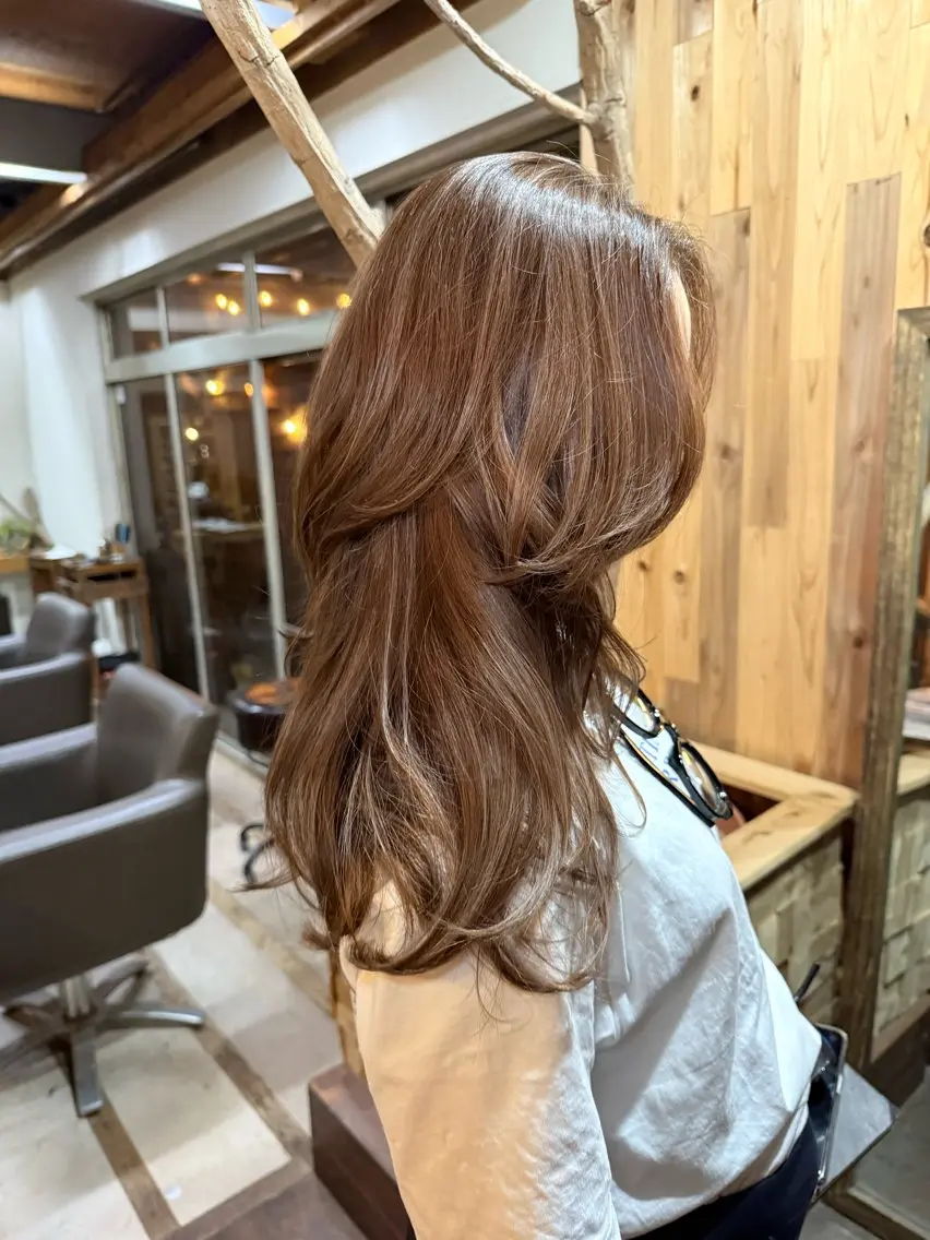 ロング カラー 大村 日向子のヘアスタイル