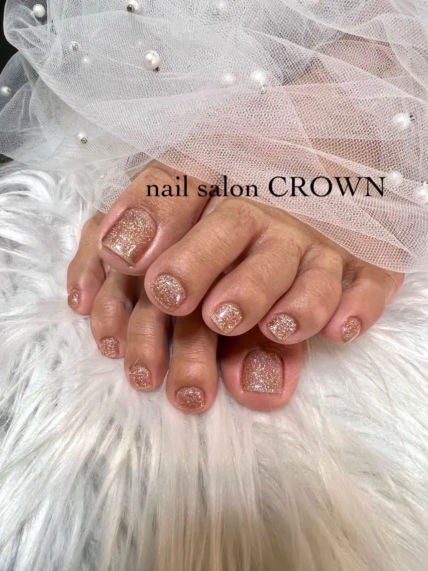 ネイル フットネイル nail salon CROWNのネイルデザイン