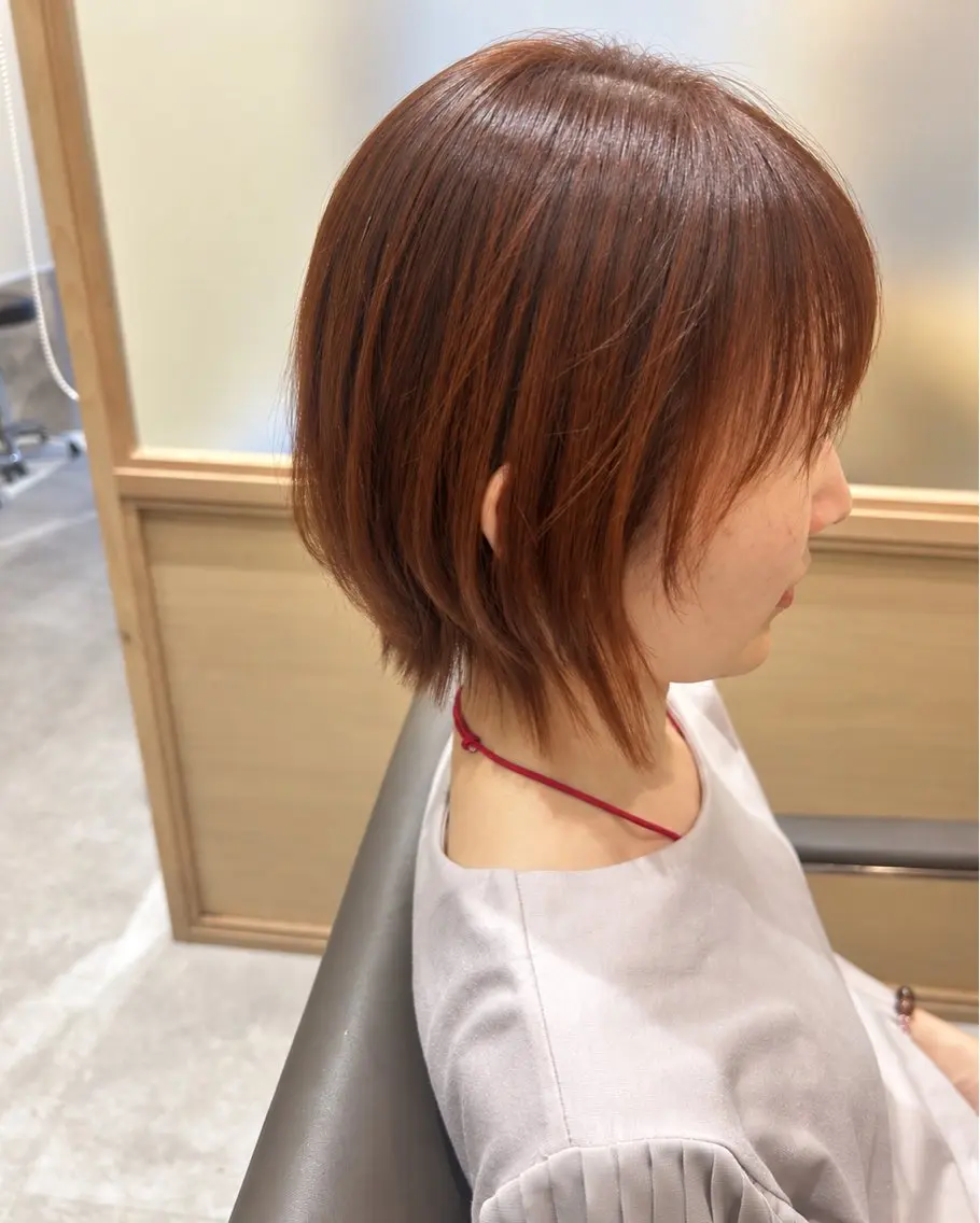 ショート カラー 切りっぱなしボブ ボブ 髪質改善 ショートヘア カット ヘアカラー トリートメント ヘッドスパ 久木原 ゆりのヘアスタイル