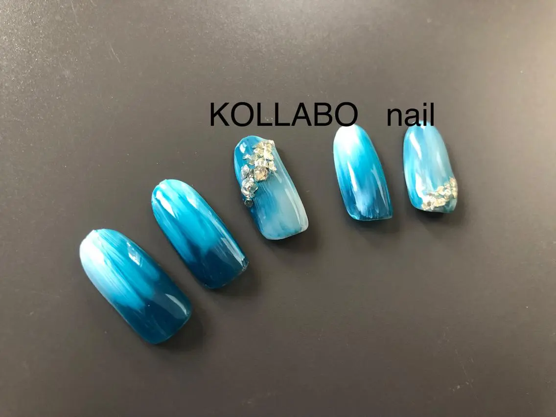 ネイル KOLLABO nailのネイルデザイン