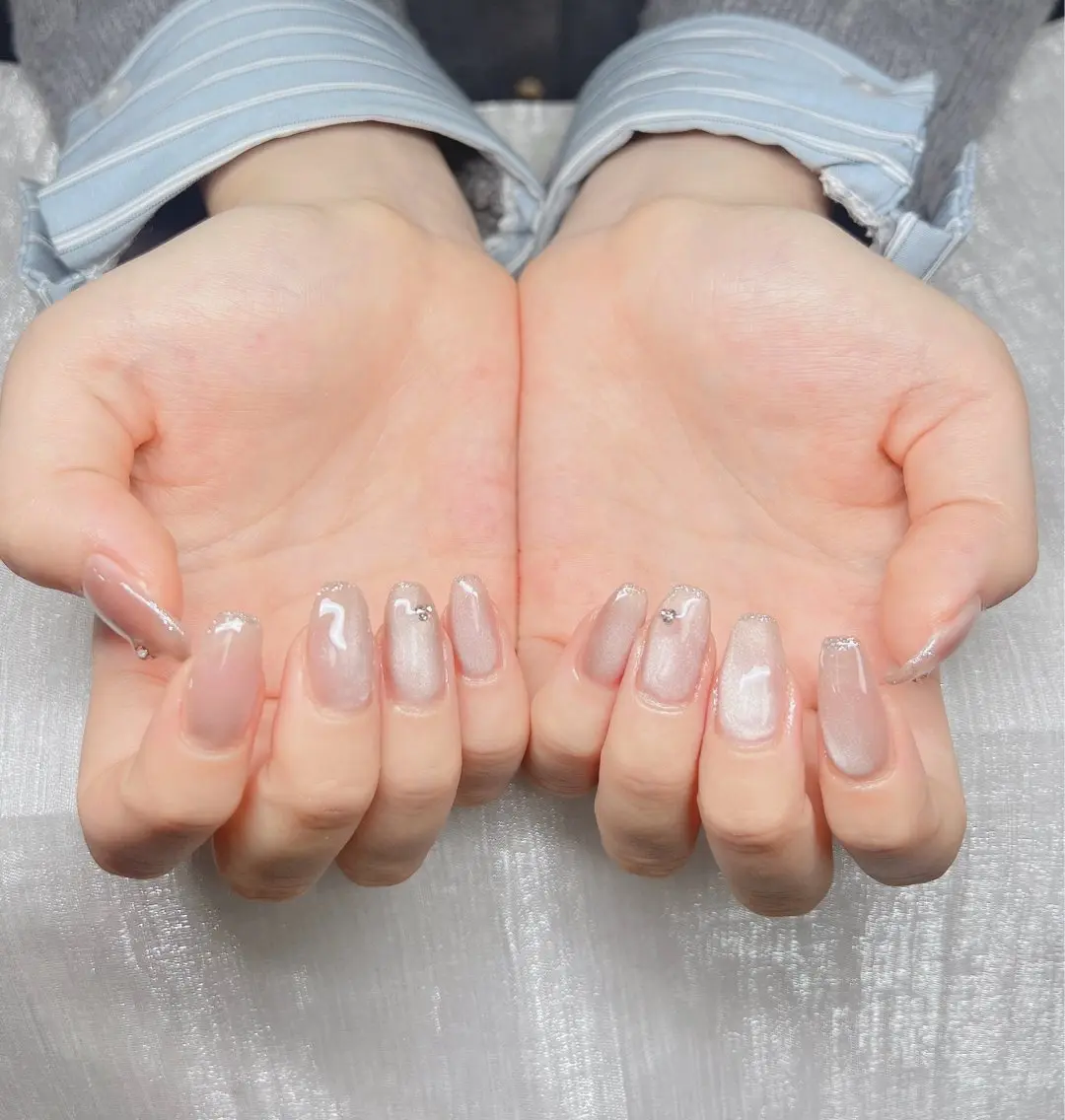 ネイル オーロラネイル チークネイル 長さ出し フットネイル フレンチネイル ハンドネイル Lee Nails チップ長さだし専門店のネイルデザイン