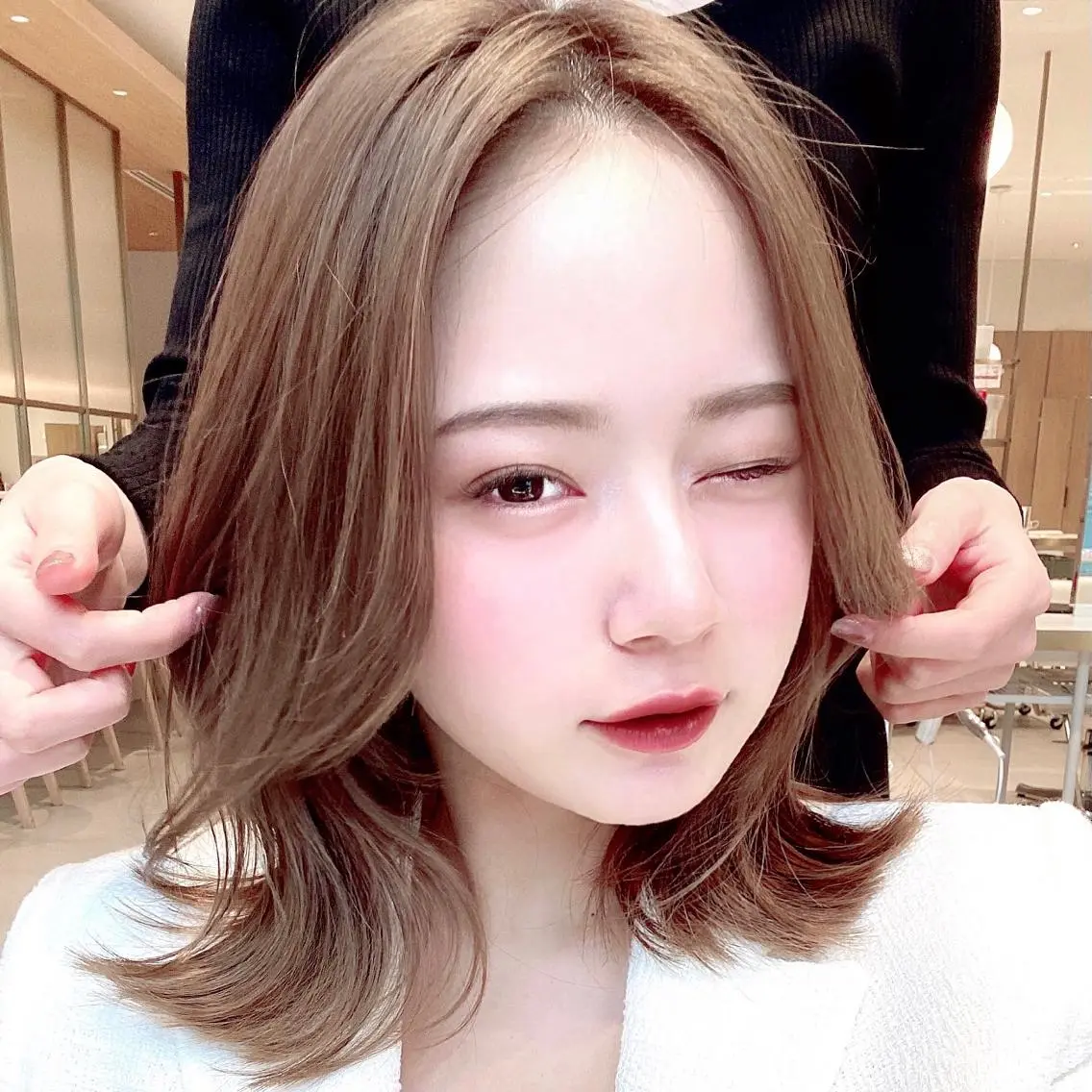 ミディアム カット ヘアカラー トリートメント 韓国くびれレイヤー 🇰🇷はづきのヘアスタイル