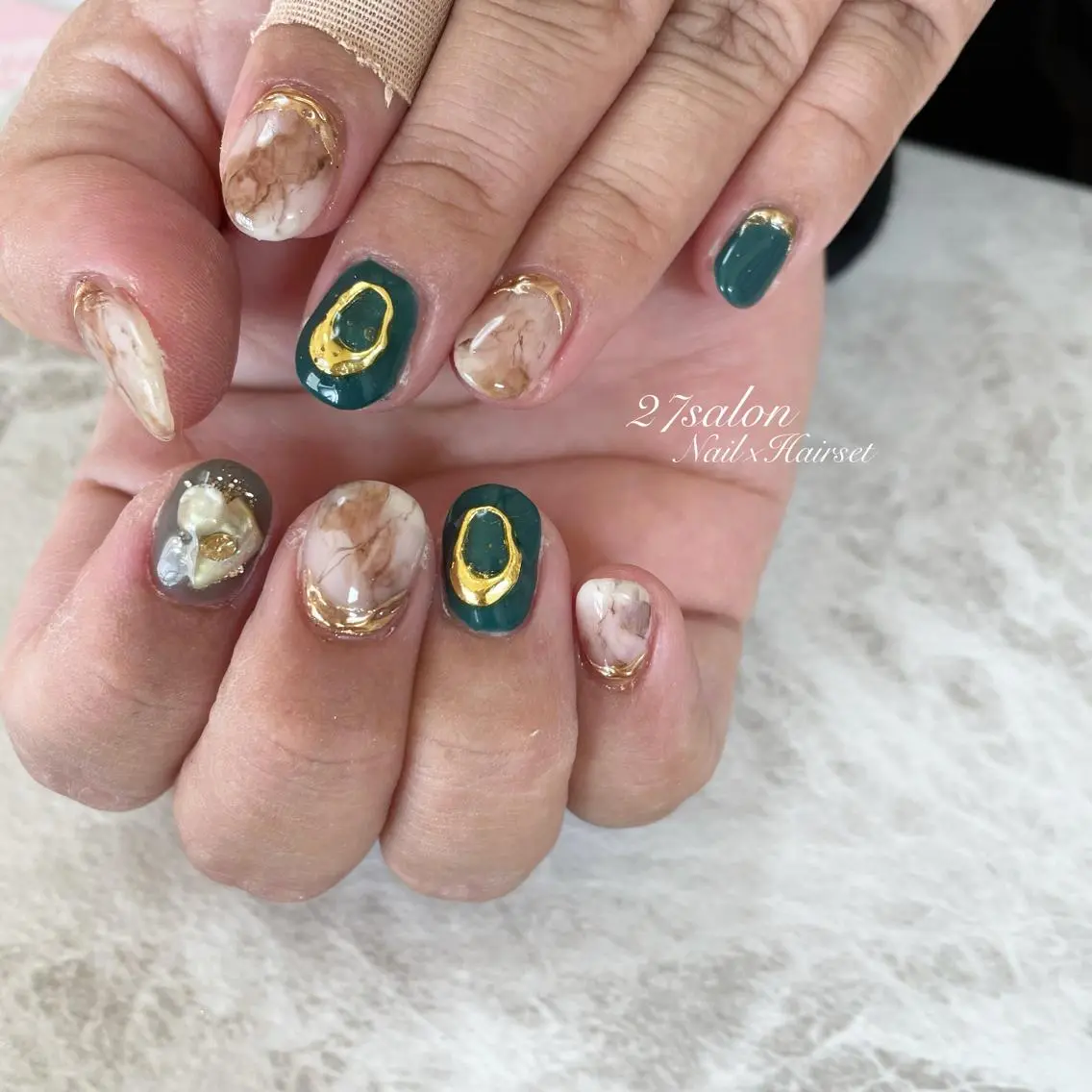 ネイル 大理石ネイル(マーブル) ニュアンスネイル 27salon yuinaのネイルデザイン