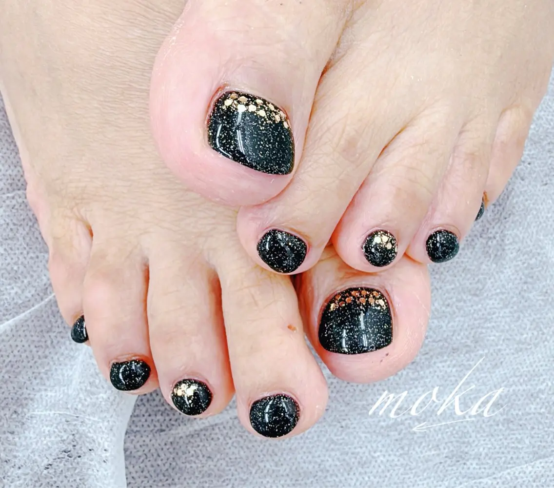 ネイル フットネイル 胡蝶蘭レディースサロ ンNailMOKAのネイルデザイン