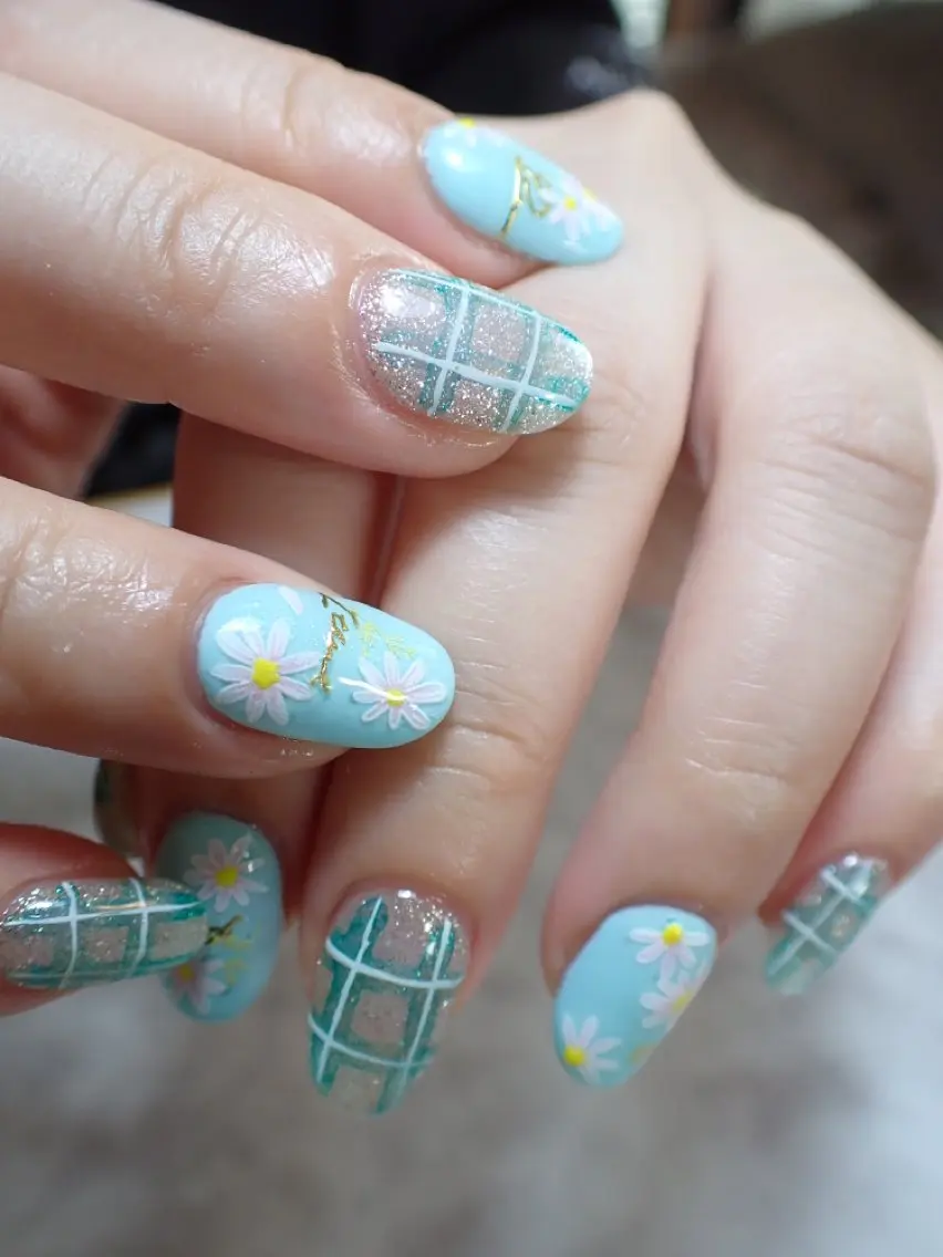 ネイル ハンドネイル Nailsalon C.U.Eのネイルデザイン