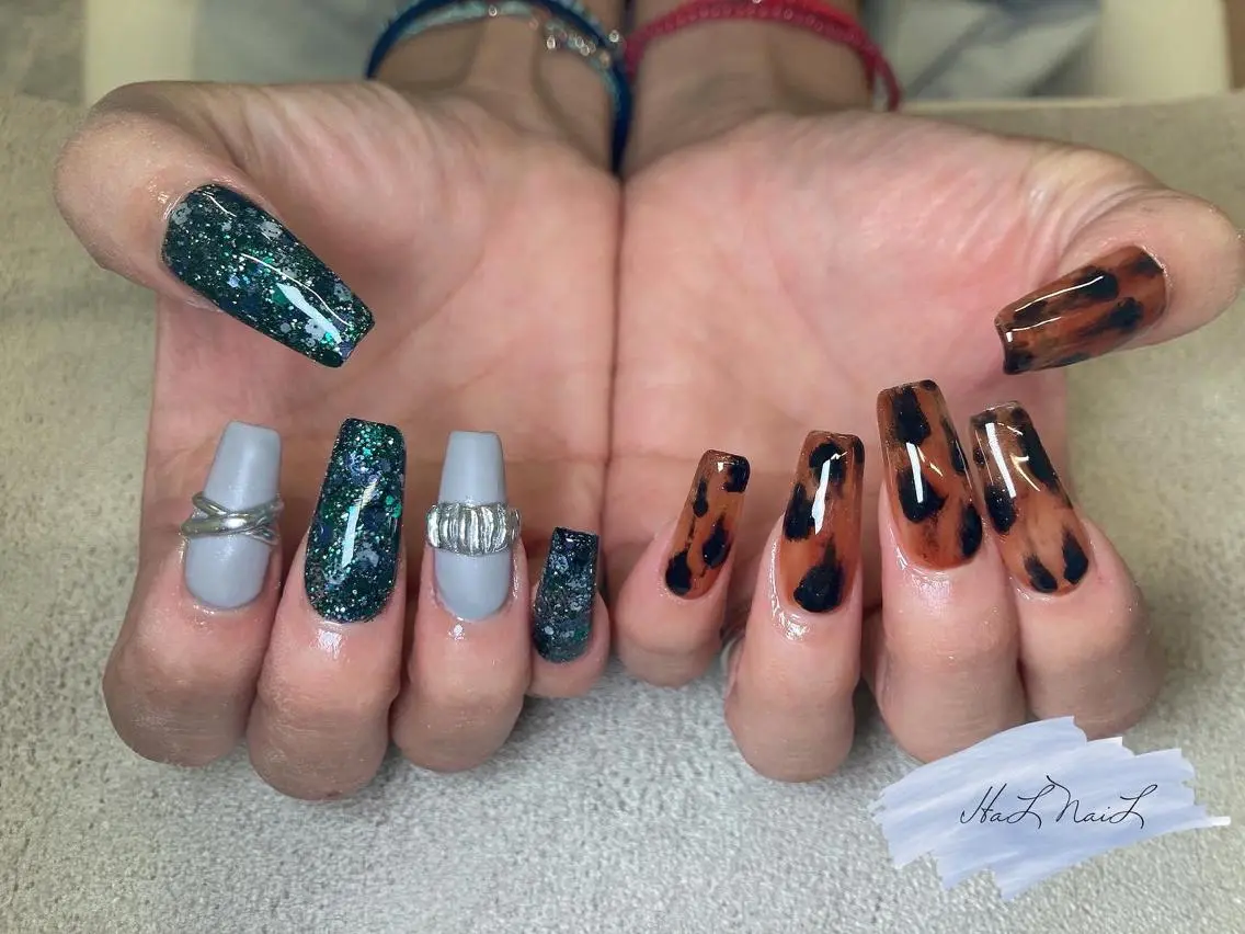 ネイル ハンドネイル HaL NaiLのネイルデザイン