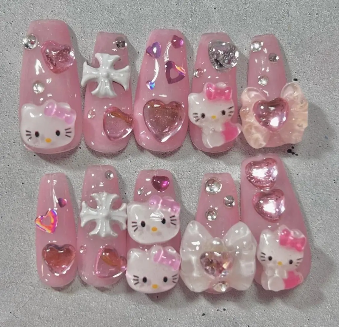 ネイル マグネットネイル ミラーネイル ネイルチップ 冬ネイル Lee Nailsのネイルデザイン