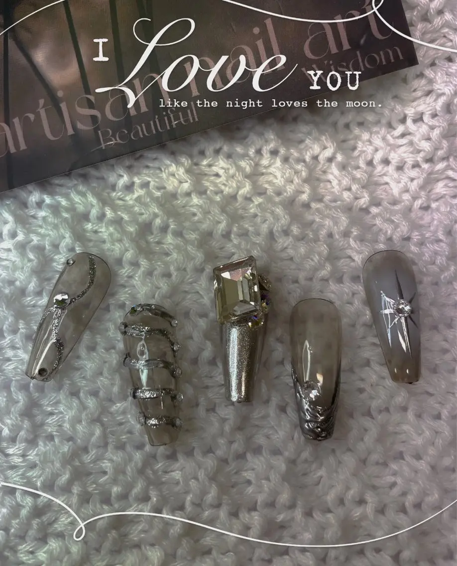 ネイル ハンドネイル 【長さ出し】 IRIS NAILのネイルデザイン