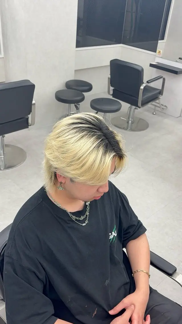 ショート カラー メンズ スパイキーショート/ 海外風特化/田代悠大のヘアスタイル
