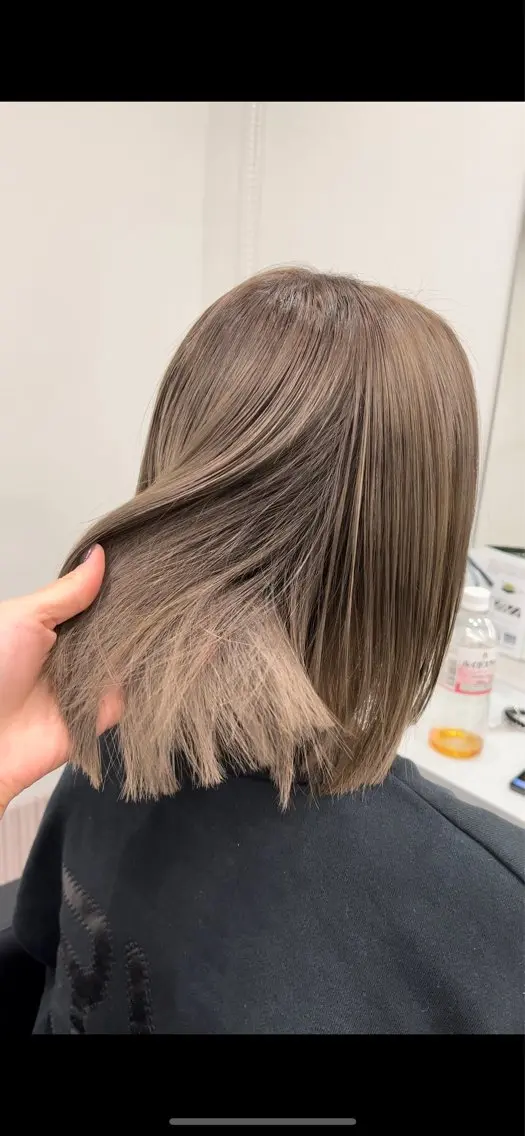 ショート カラー ヘアアレンジ ベージュカラー ハイトーンカラー ボブ ヘアカラー トリートメント ✨カチモリ✨レイヤー 韓国ヘア🇰🇷ゆいのヘアスタイル
