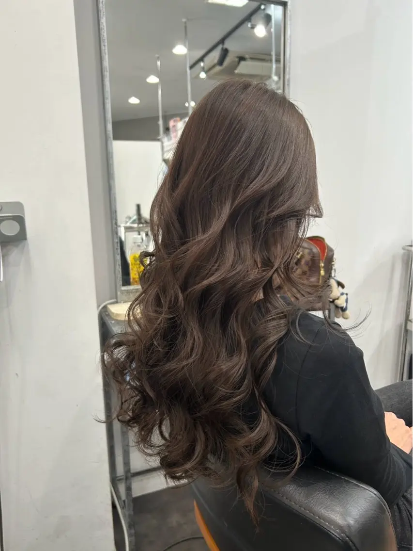 ロング カラー ヘアアレンジ カット ヘアカラー トリートメント 大塚 貴之のヘアスタイル