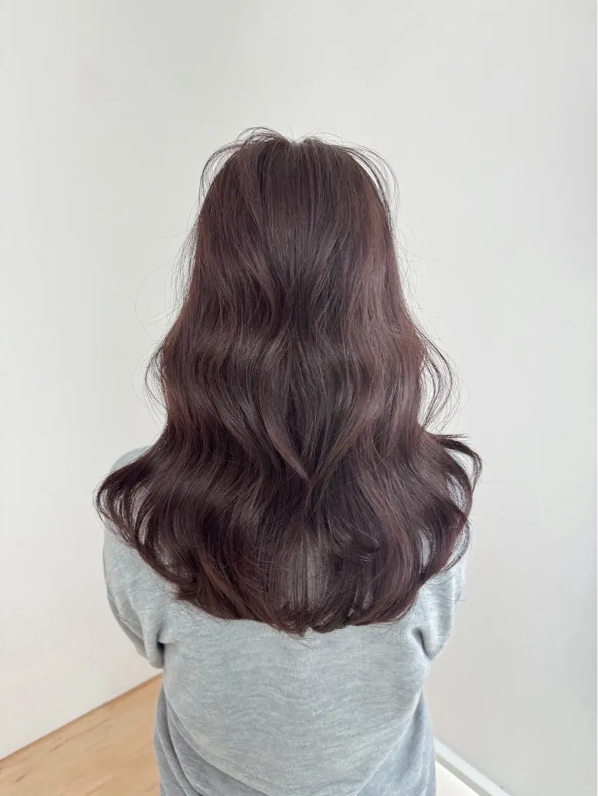 ロング パープルカラー 이상우(イサンウ) COAginzaのヘアスタイル