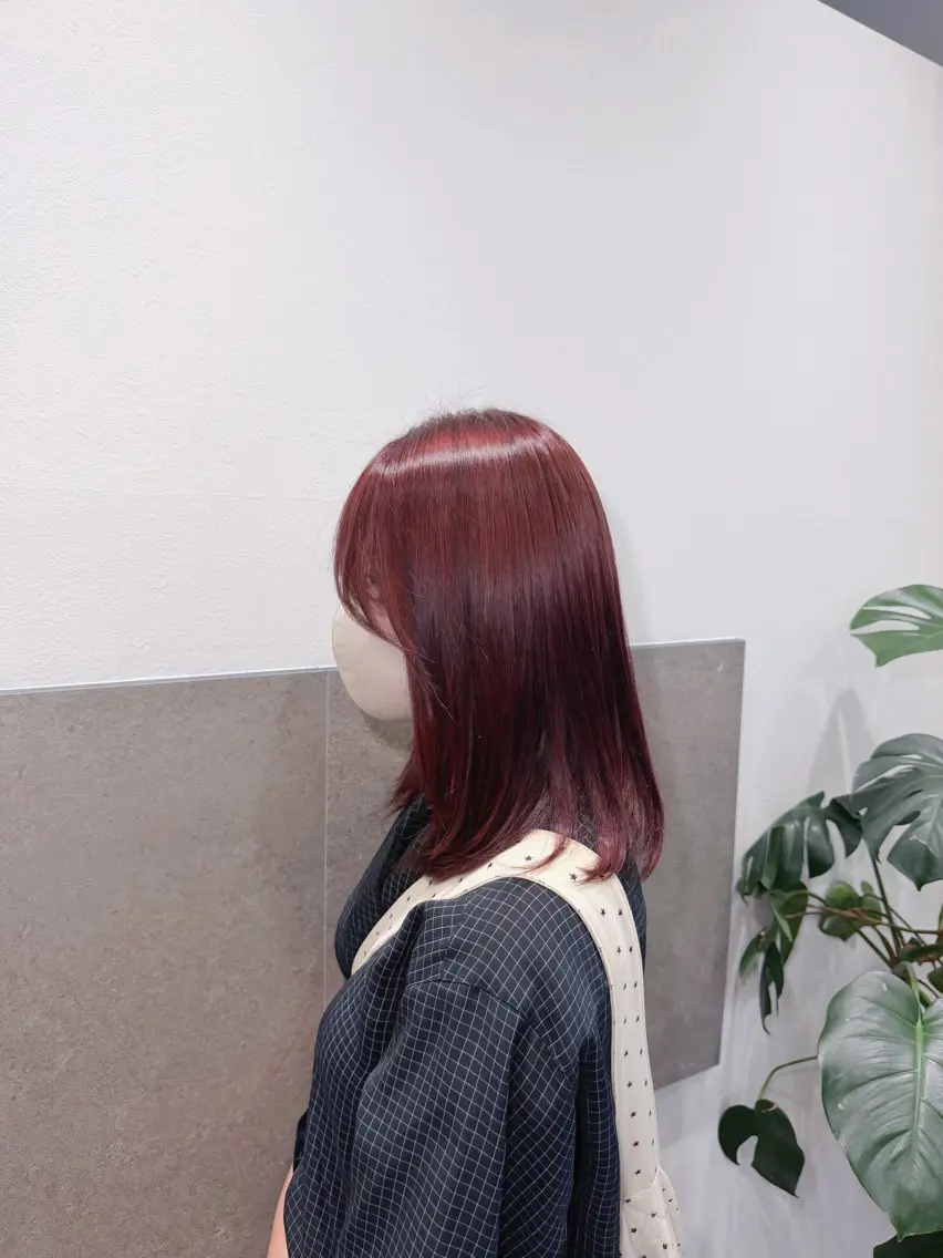 ミディアム カラー ヘアカラー FOCUS JAPANのヘアスタイル