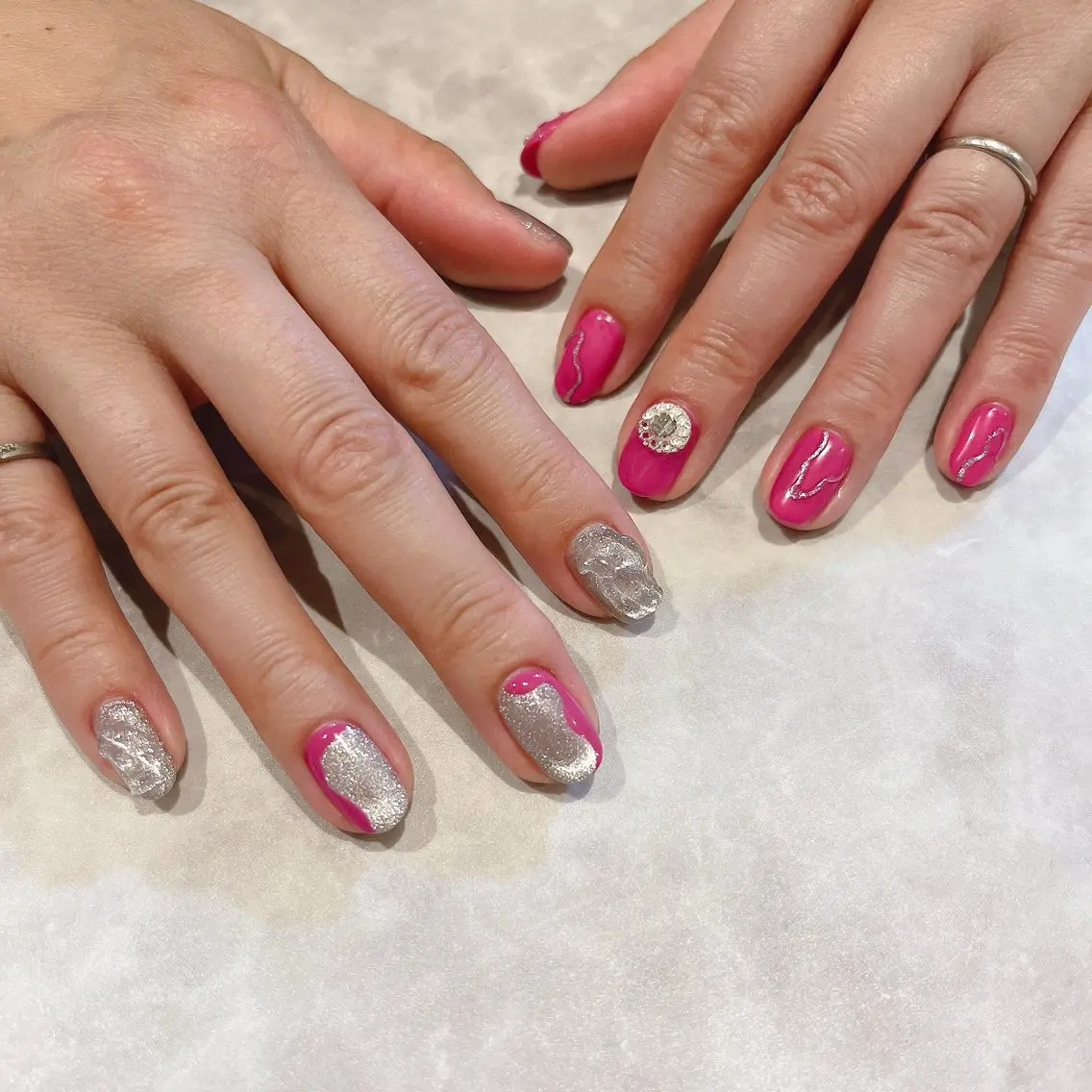 ネイル ハンドネイル nica.nail Emiのネイルデザイン